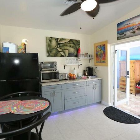 Fantasy Island Inn, Caters To Men Wilton Manors Eksteriør bilde
